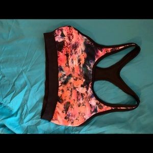 Sports bra